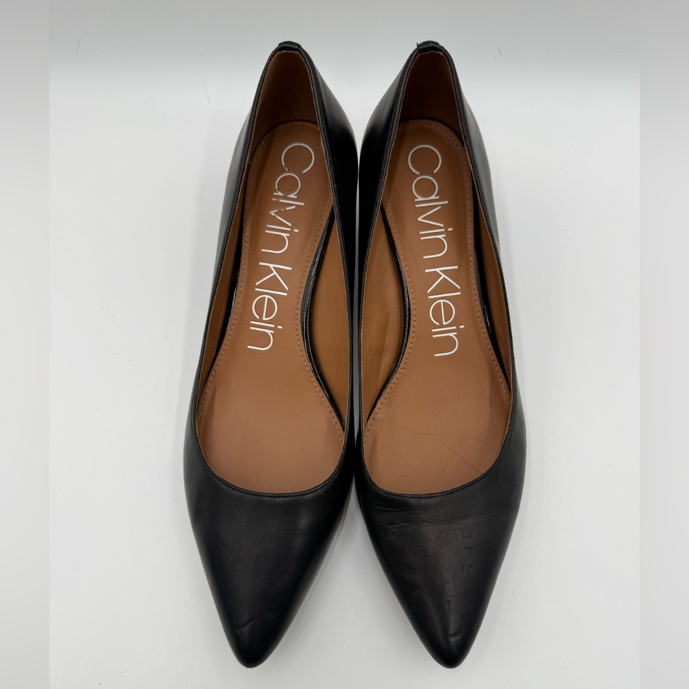 Calvin Klein Black Gabrianna Leather Pumps - Picture 3 of 7
